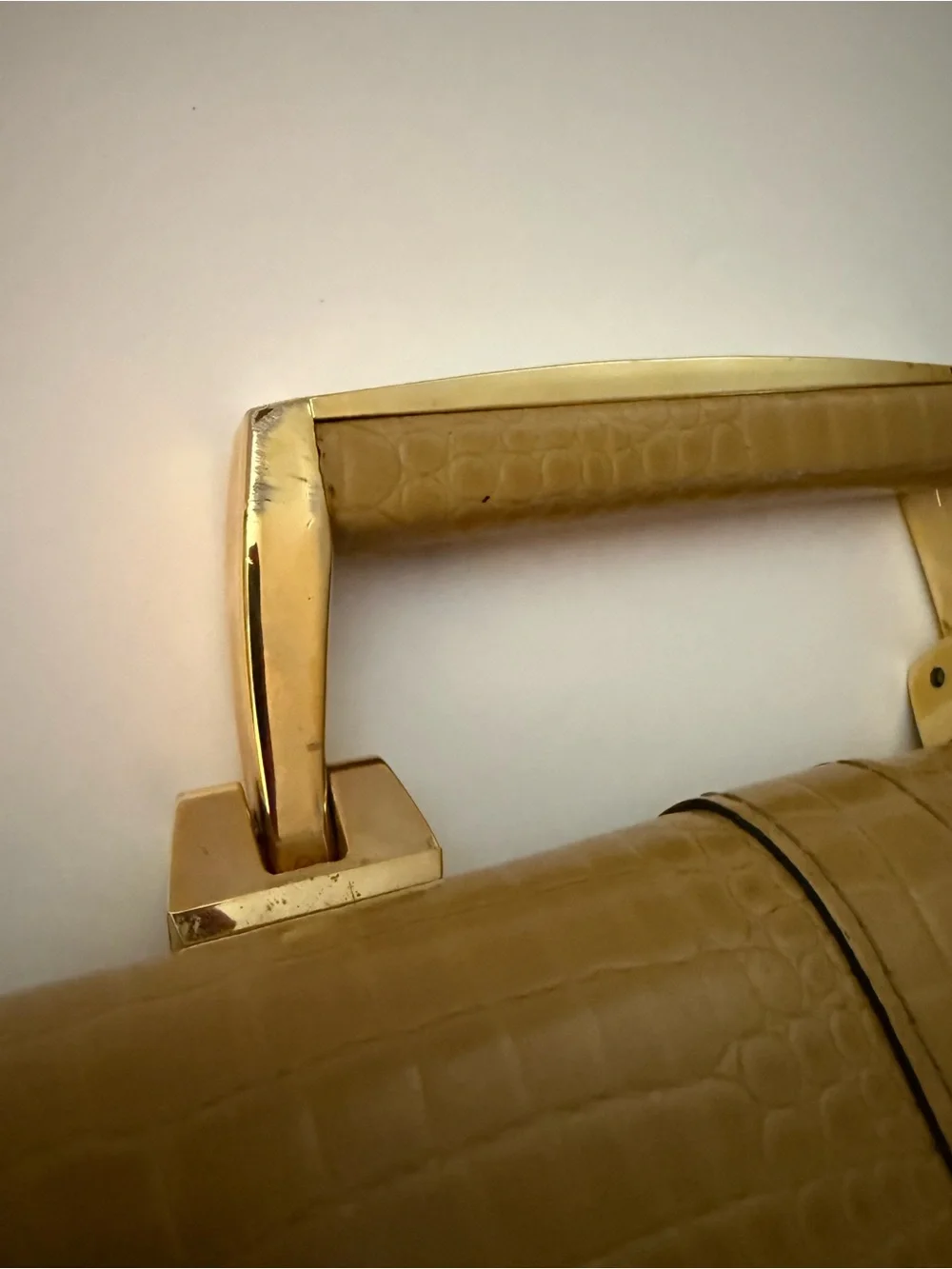SUDHAUS - Vintage Briefcase Croc-Embossed Tan Leather HandBag. Pls Review Pics